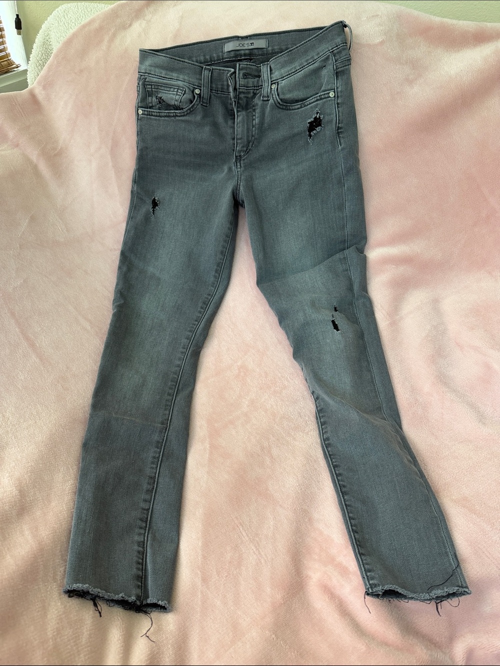 Joe's Jeans Gray Distressed Ankle Skinny Cropped